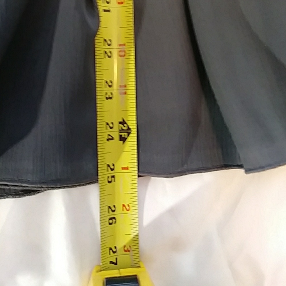 Top - Picture 4 of 6